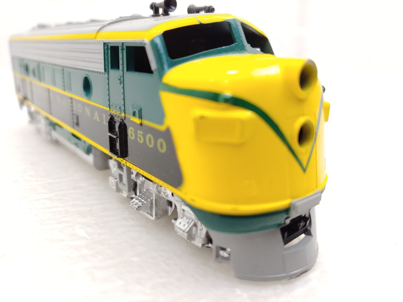 Athearn HO Trains Early 1950s CN F7A Diesel Locomotive Engine Dummy No Box