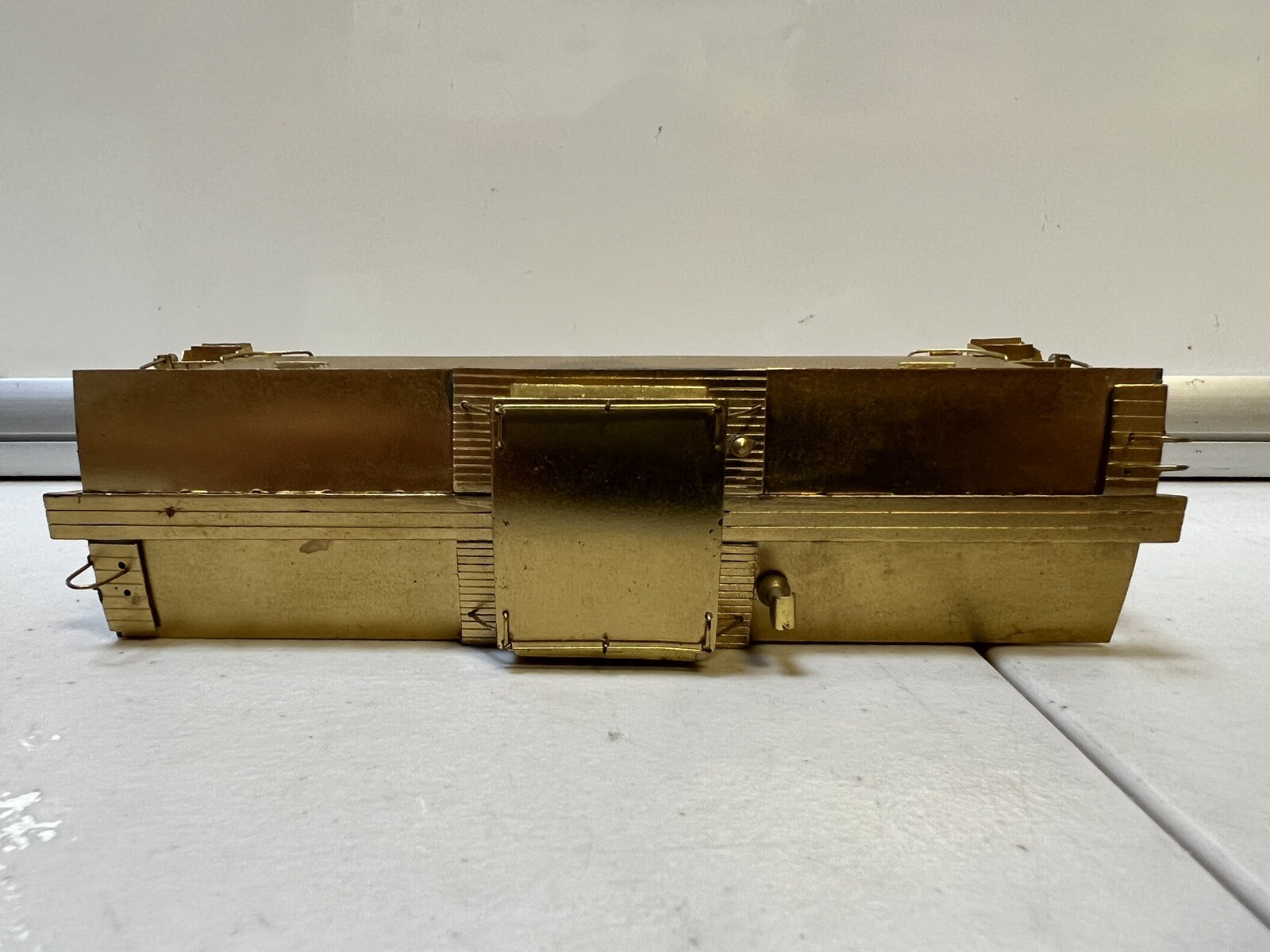 HO Scale NJ Custom New Haven Wood Caboose NE-4 RS-670 *ROB