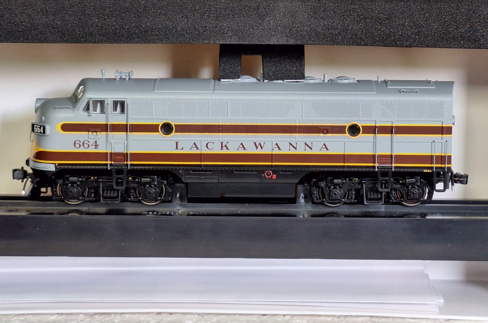 Bowser Exec Ln/Hobbytyme #24636 HO DL&W F-3A #664 Tri-StateRHS/Steamtown/LokSnd