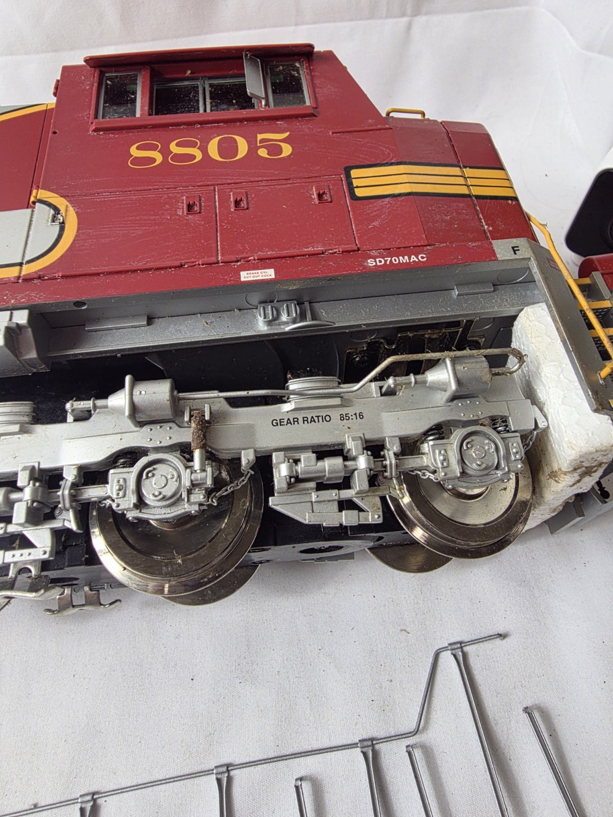 USA G scale trains SD70 Mac Santa Fe R22600 Warbonnet #8805 First Run Read Desc