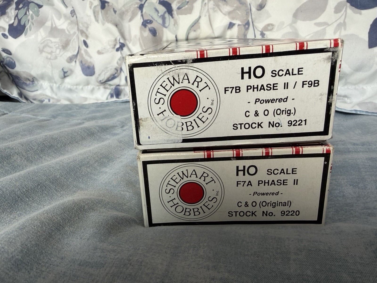 Stewart Hobbies HO Scale Chesapeake And Ohio F7 A&B Units Kato Powered