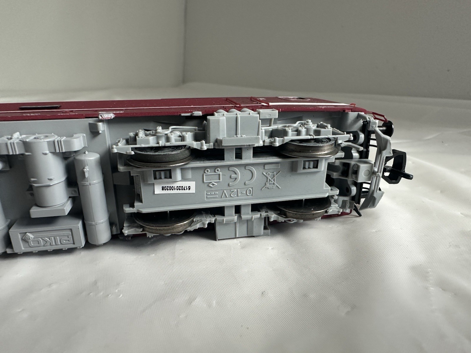 HO Scale Piko 51702 PluX22 Elektrolok BR 243 DR. Ep IV 243 576-6 Open Box Tested