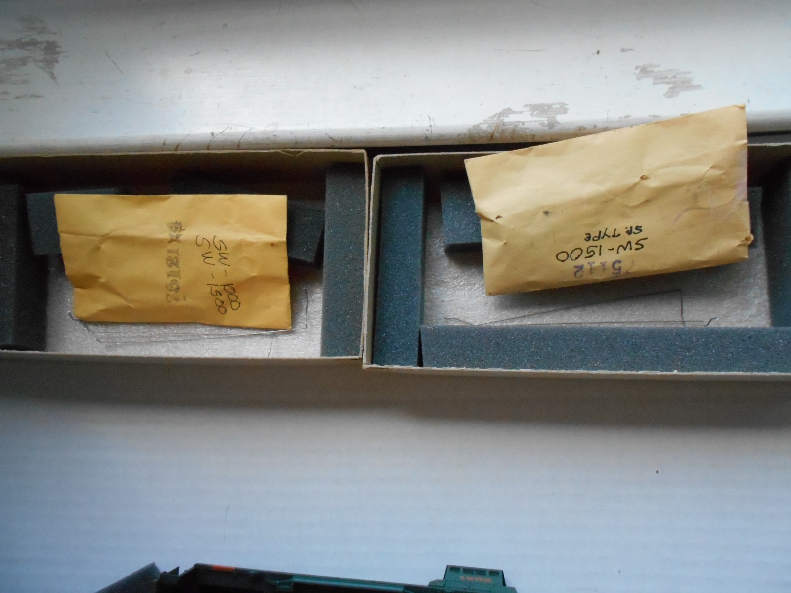 Athearn H.O. Western Pacific & Southern Pacific Comp. Shells & Handrails only