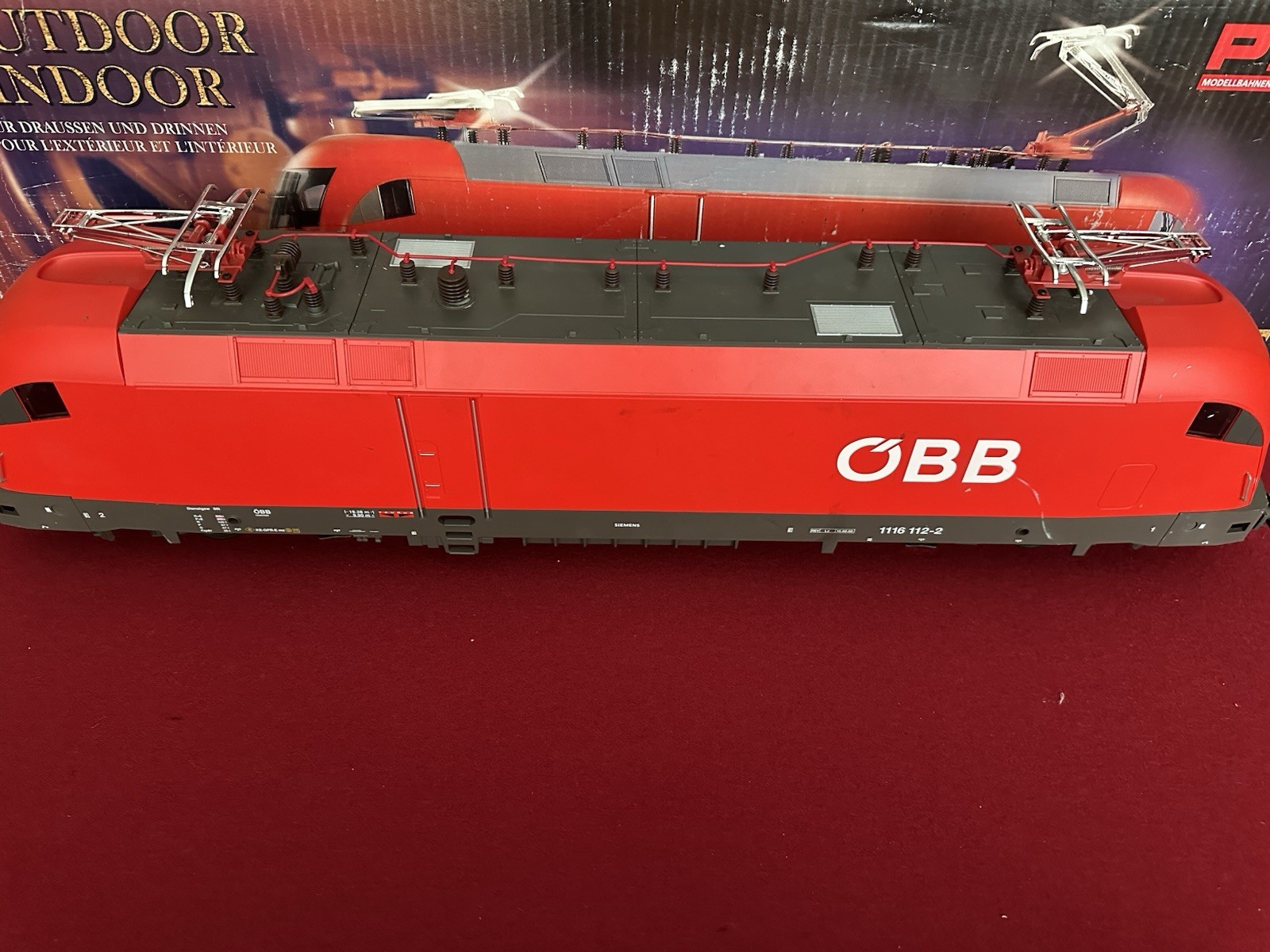 Piko 37412 Taurus OBB Electric Locomotive With Box