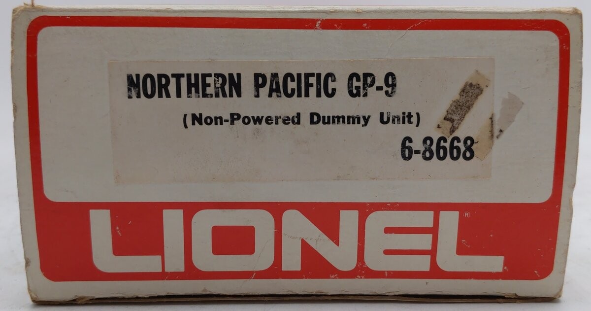 Lionel 6-8668 O Gauge Northern Pacific GP-9 Non-Powered Diesel Locomotive EX/Box