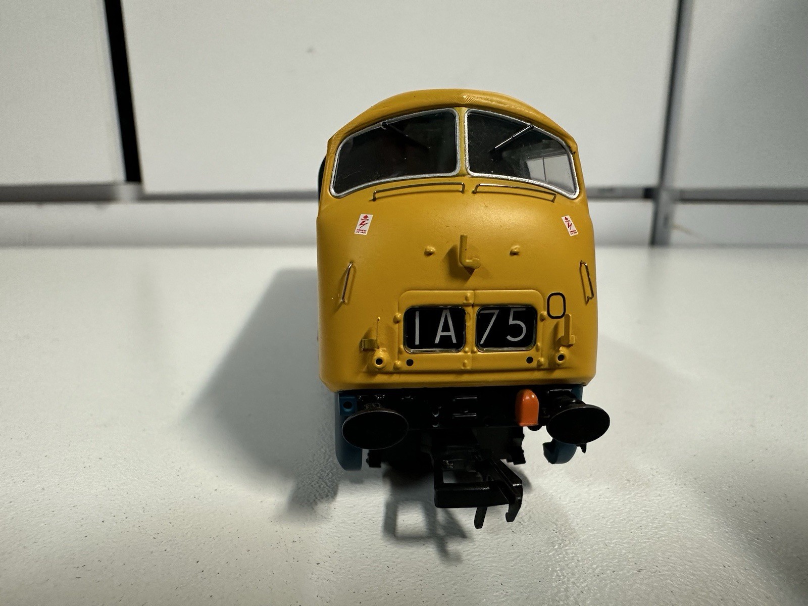 BACHMANN 32-067 CLASS 43 WARSHIP 842 ‘ROYAL OAK’ BR BLUE 21 DCC READY BOXED