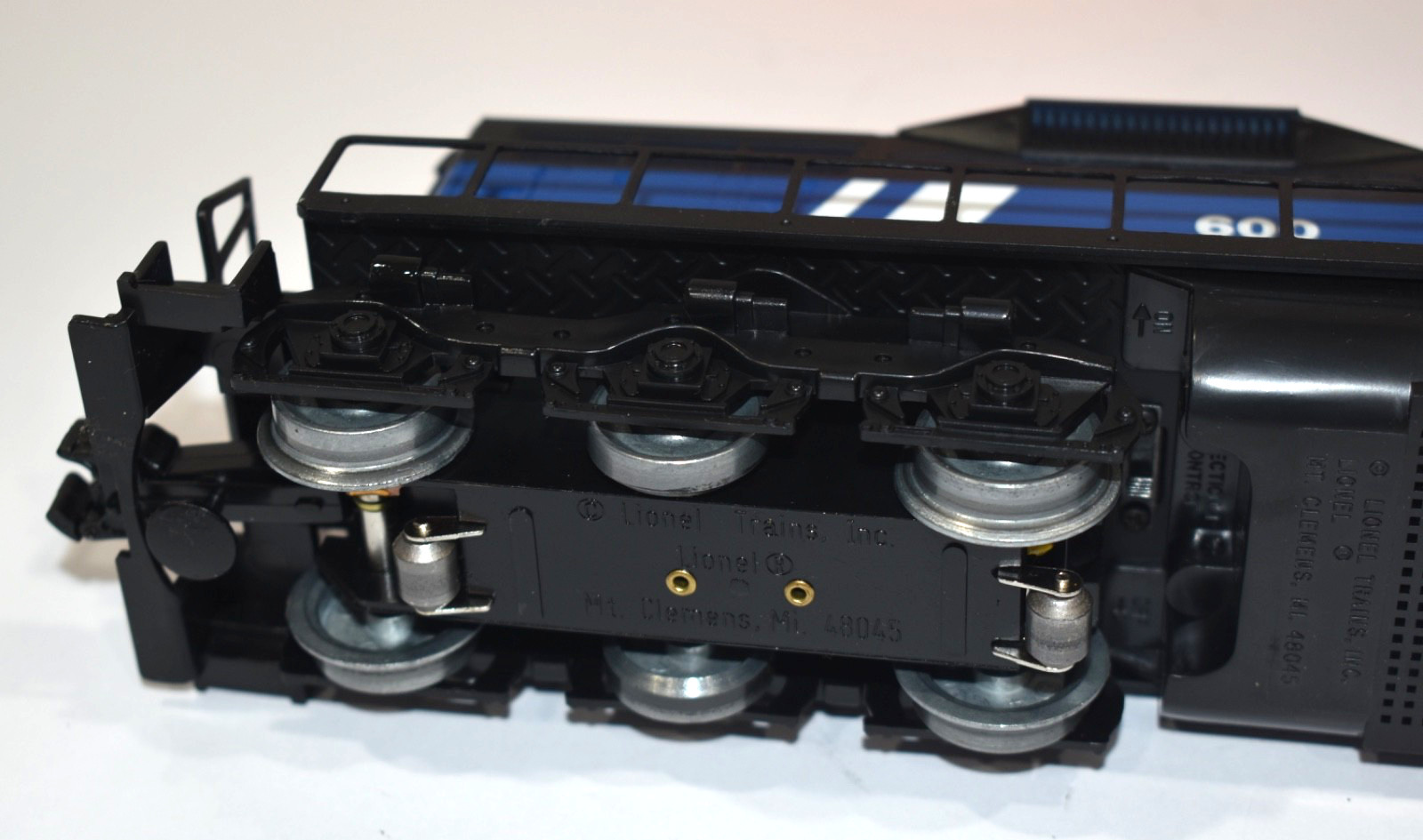 Lionel O27 Gauge 6-18824 Montana Rail LInk SD-9 Diesel Locomotive NM/MT