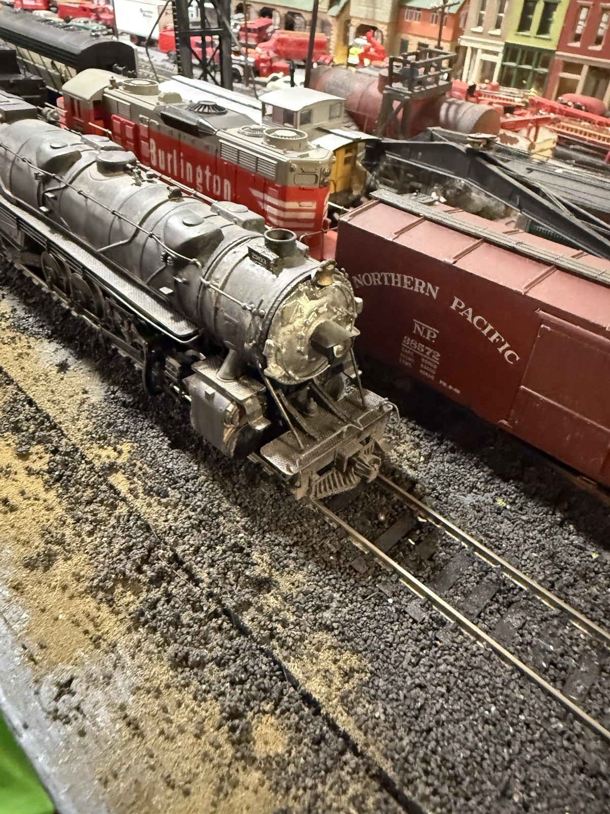 AHM Southern Pacific 2-10-2 Steam Locomotive HO DC Custom Weathered
