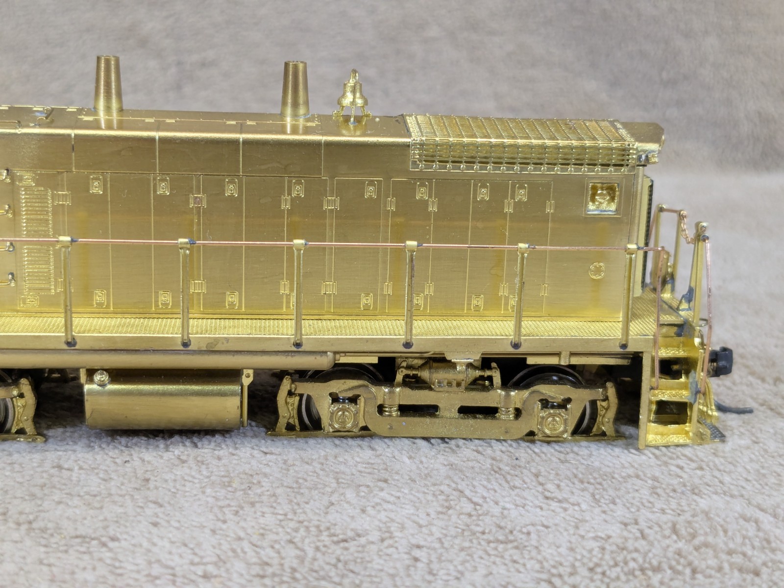 Overland Brass Models OMI-5070 EMD SW-1500 w/ AAR Trucks Full Railing HO Scale