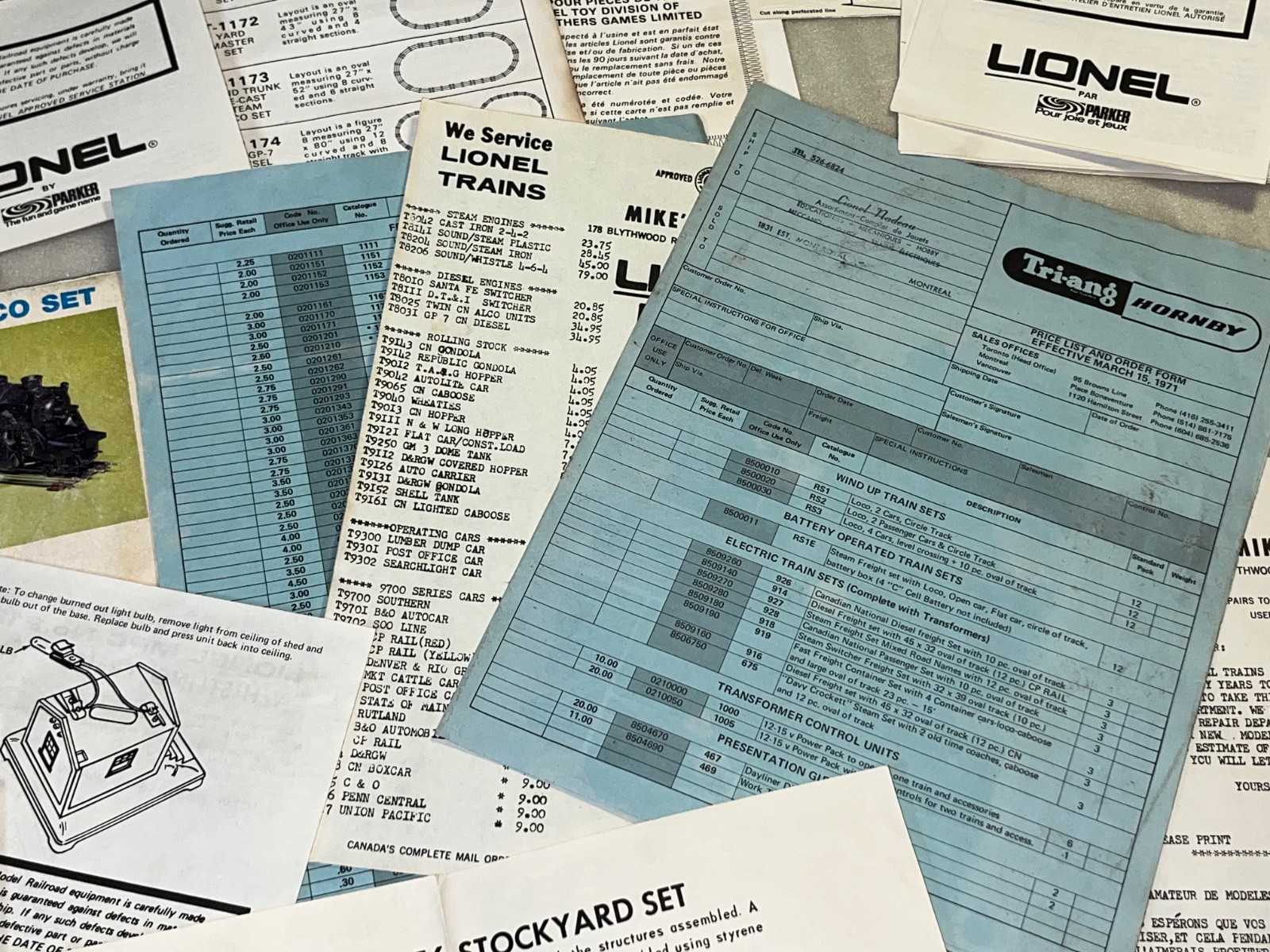 Lot of Lionel empty boxes, catalogue, instruction sheet & Tri-Ang catalogue