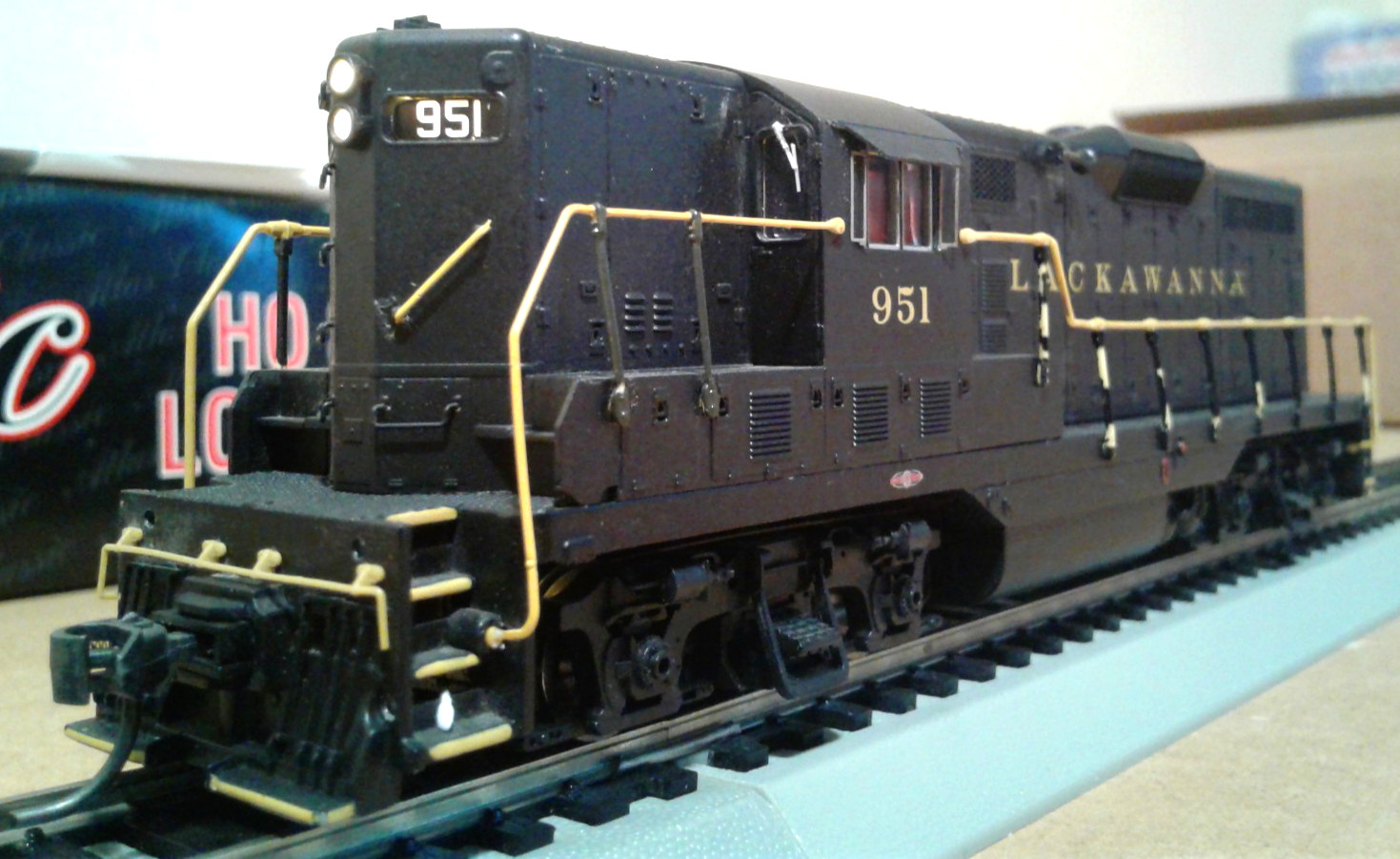 HO SCALE ATLAS CLASSIC EMD GP7 LACKWANNA DL&W #951 8432 DCC & SOUND