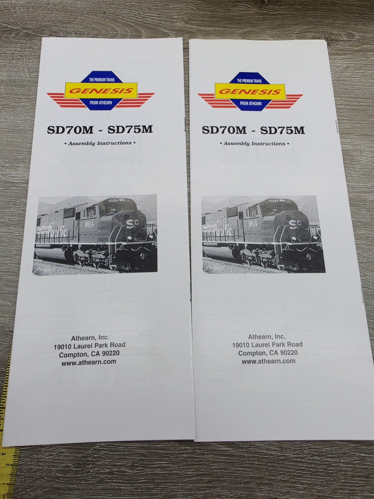 HO Scale Athearn Genesis G6138 SD75M Diesel Locomotive Santa Fe #226 Lot#6104