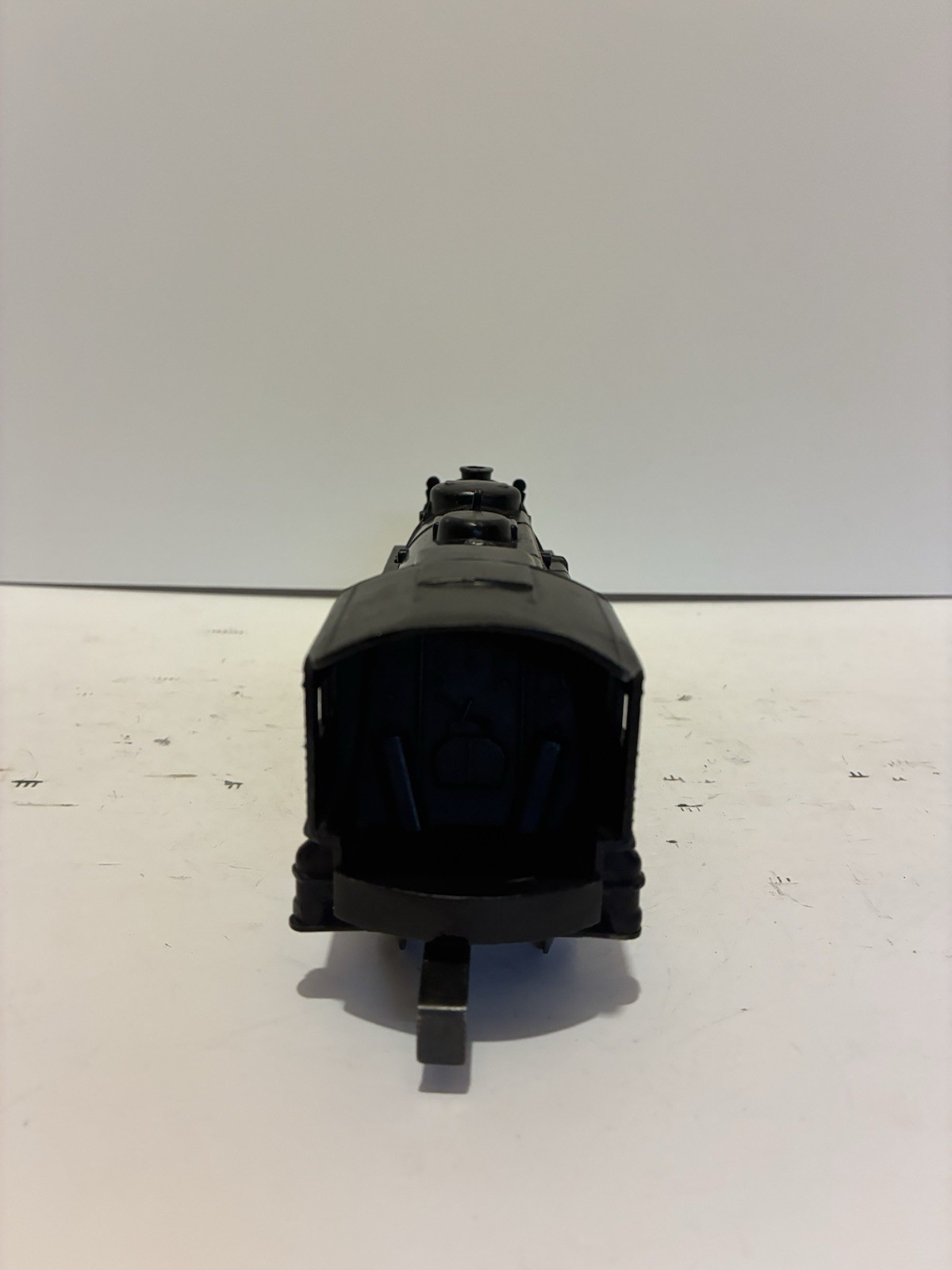 Lionel 1110 Scout Locomotive And Tender. Tested See Description.