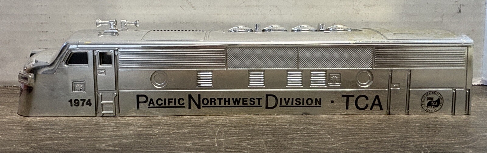 Lionel 1974 Pacific Northwest Division TCA F3 PNW SHELL ONLY