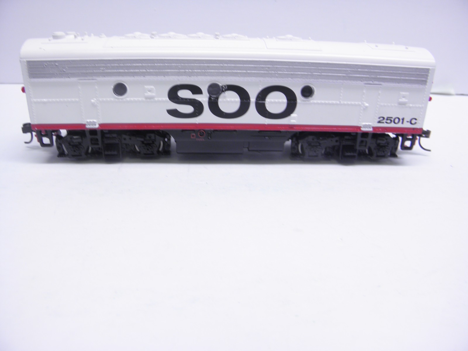 ATHEARN F7A-F7B – SOO LINE #2203-A & 2501-C – HO SCALE CHECKED & RUNS DC ONLY