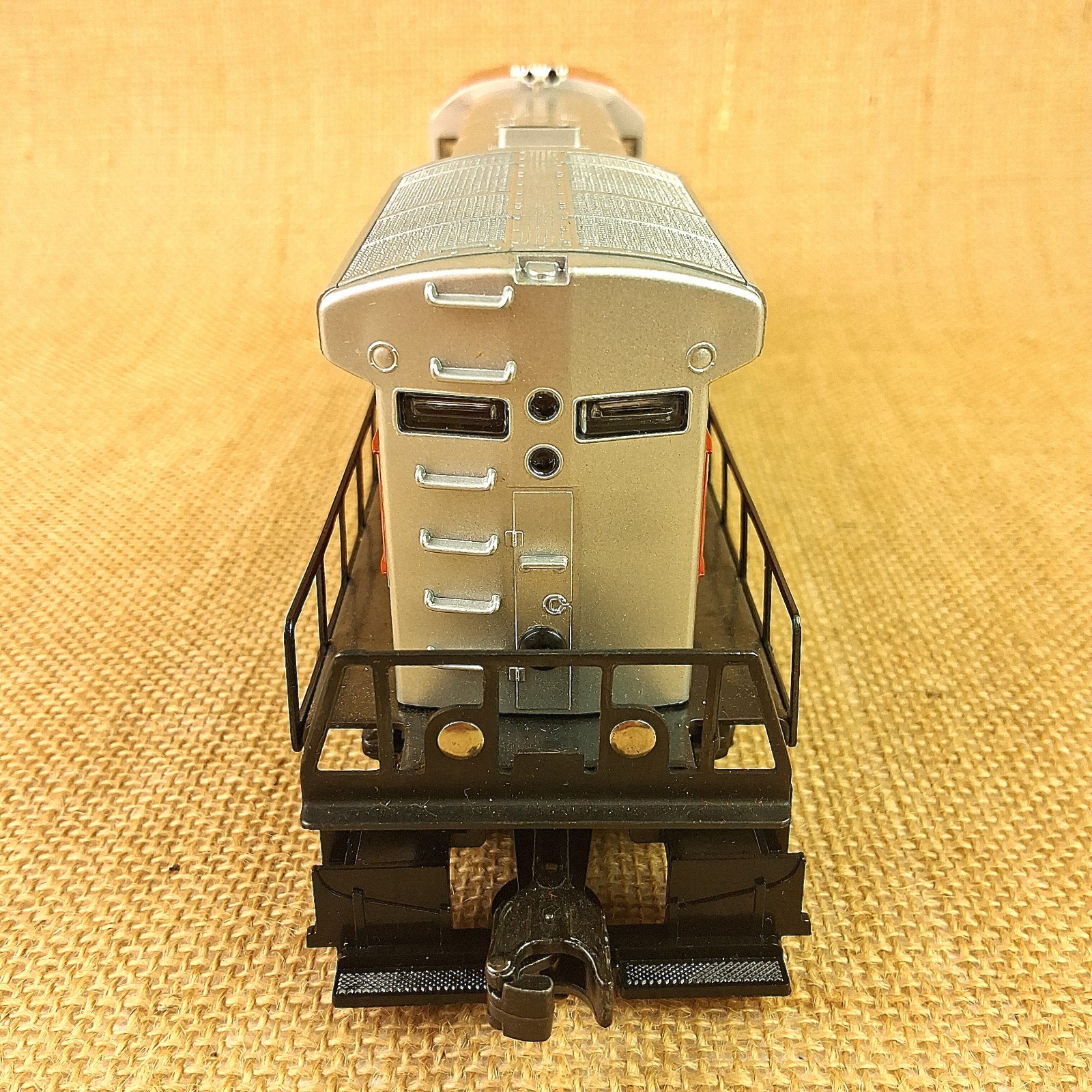 Lionel 6-7500 U36B Diesel 1900 – 1975 75th Anniversary