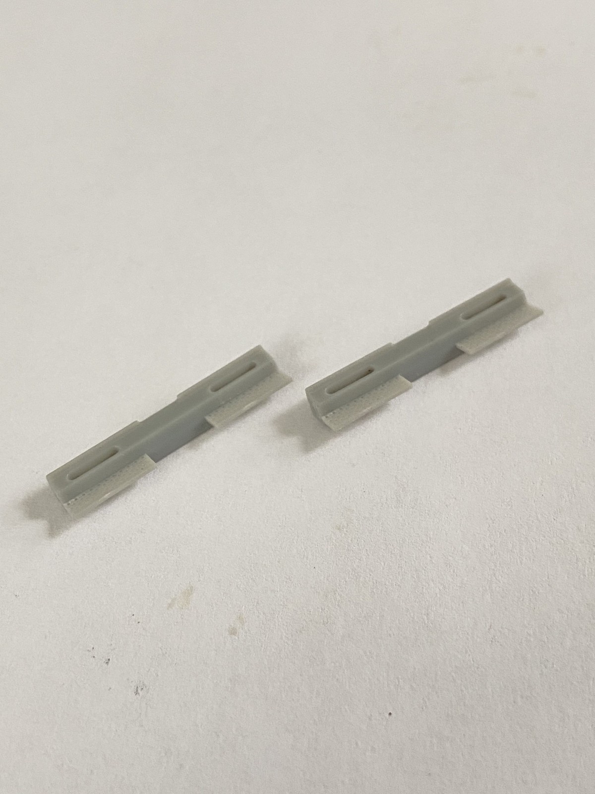 Athearn HO RTR SW100, SW1500 locomotive Part# 95864 Pilot Hose Tray w/o FB New