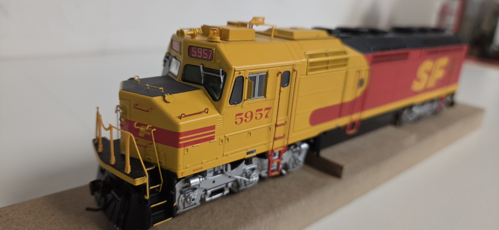 Athearn Genesis HO ATHG67658 F45 Santa Fe #5957 Kodachrome Tsunami Sound DCC/DC