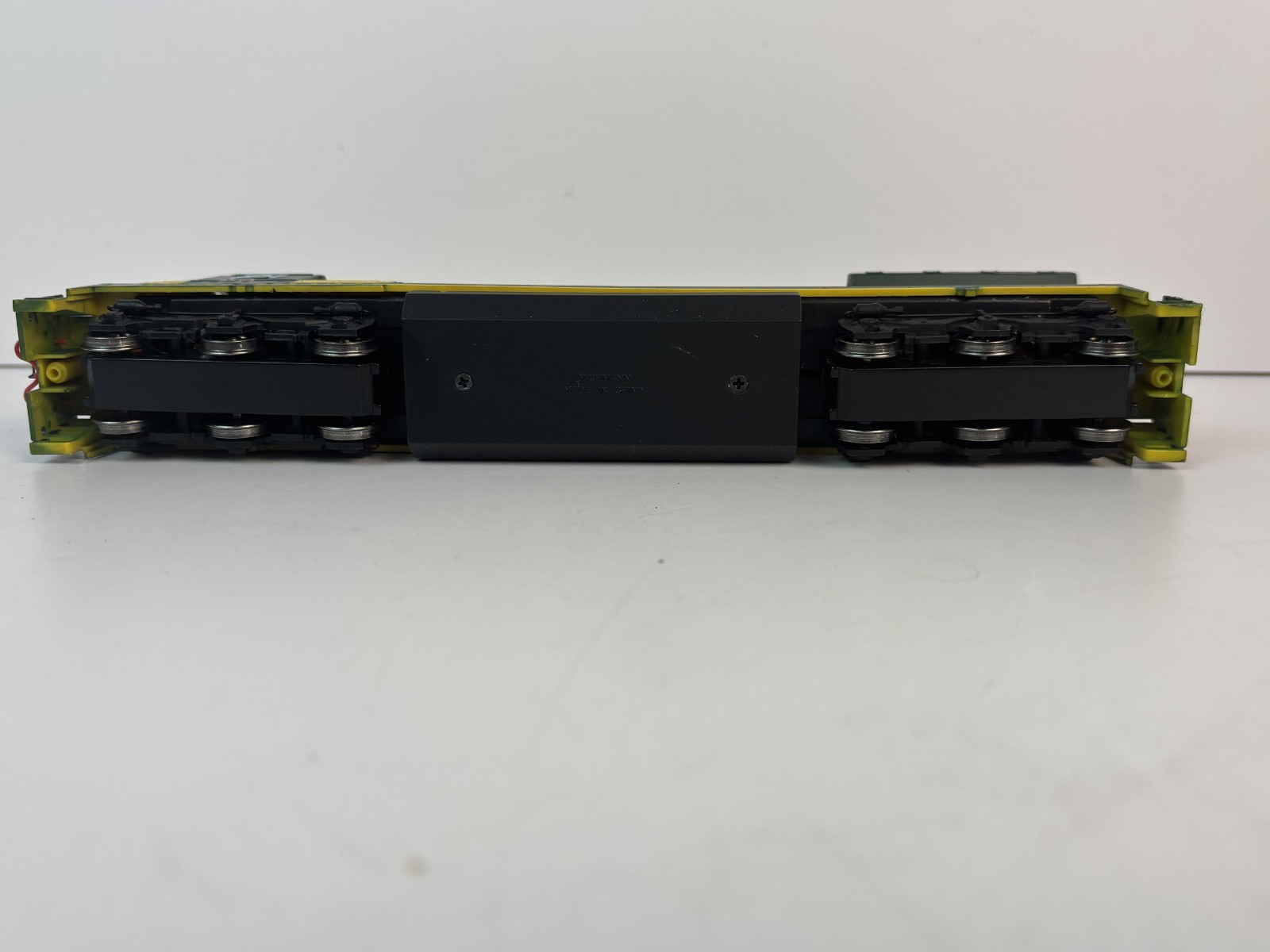 Bachmann Spectrum GE Dash 8‑40C Diesel Locomotive C&NW 8507 HO Item 85022 LNIB