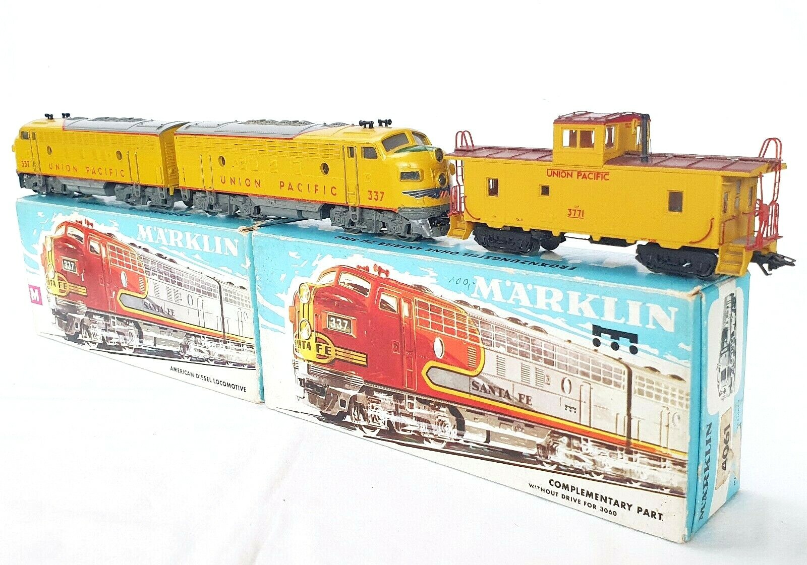 Marklin AC HO USA UNION PACIFIC EMD F7 DIESEL 2-UNIT LOCOMOTIVE 3061 + 4061 MIB!