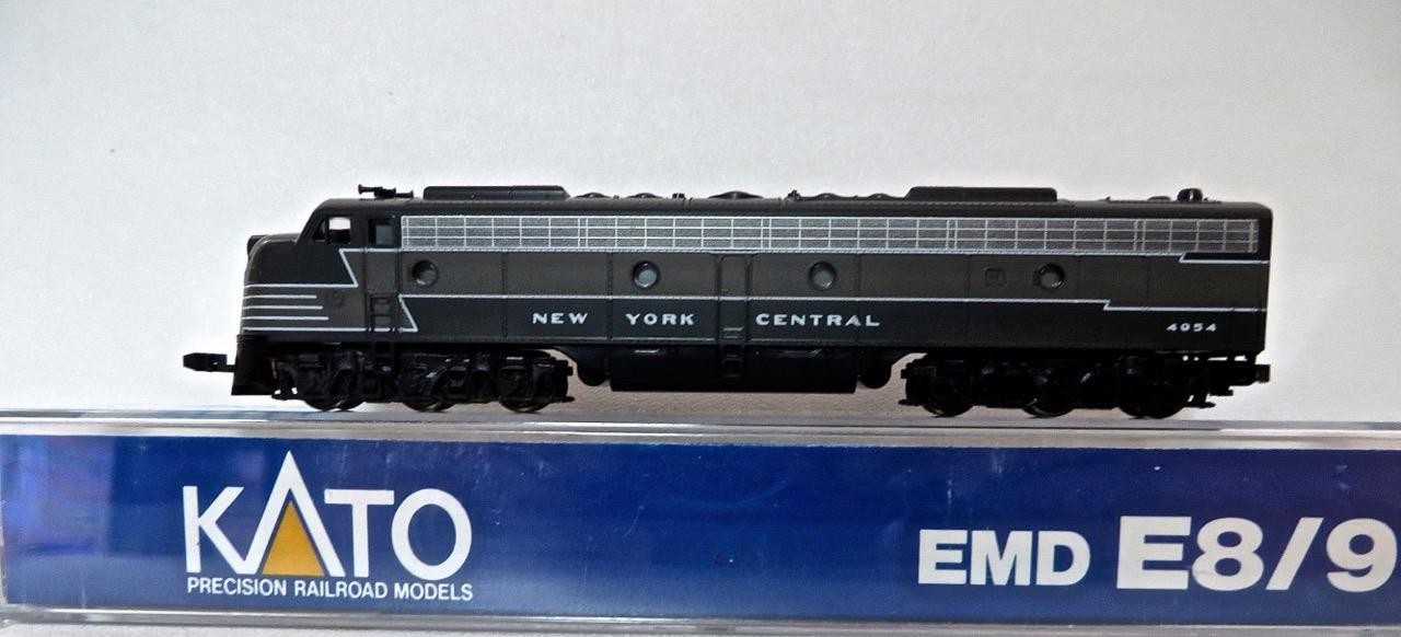 Kato N Scale 176-254 New York Central E8/9-A Cab 4054 Brand New