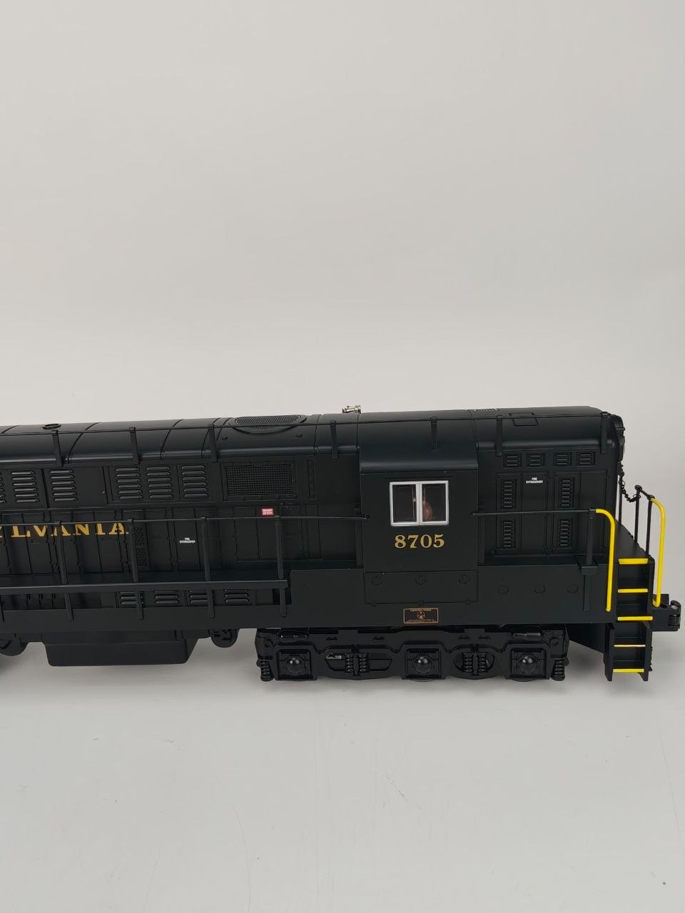 Lionel 6-52315 TCA Pennsylvania Trainmaster 8705 Tested O Gauge Locomotive
