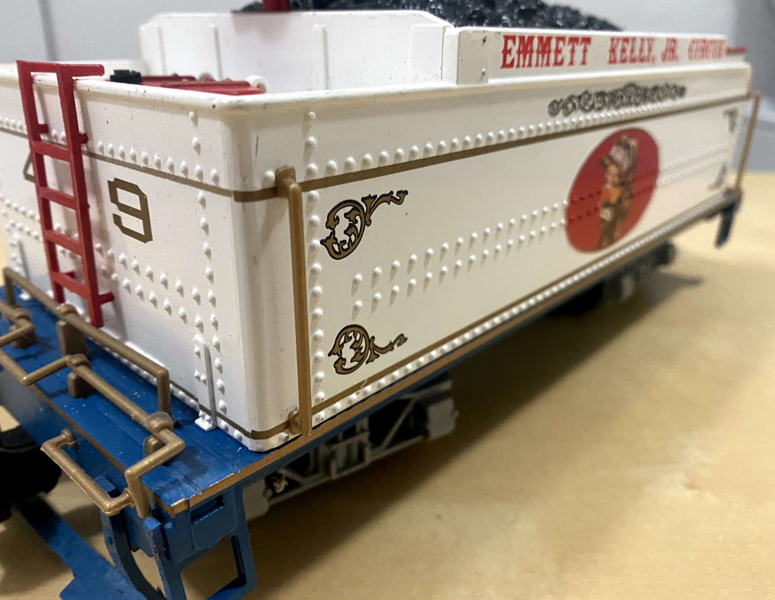 Bachmann G Scale Ringmaster Circus – Emmett Kelly, Jr. Coal Tender Rail Car