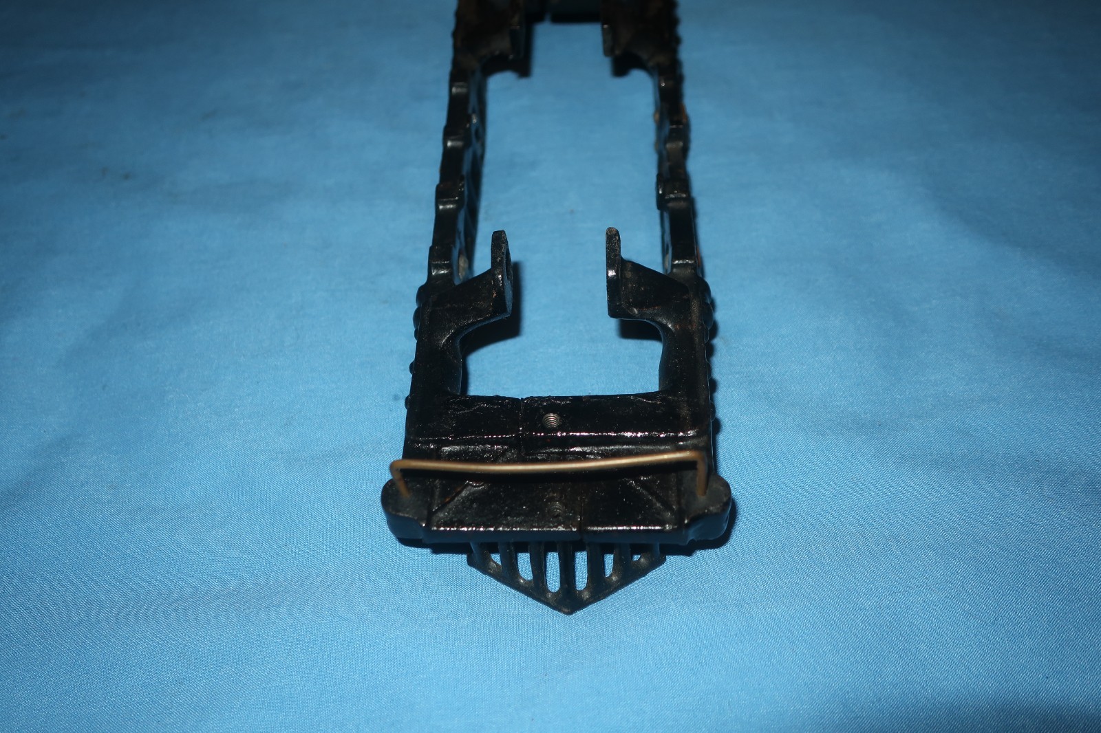 IVES #3254 O Gauge Electric Locomotive Cast Iron Frame