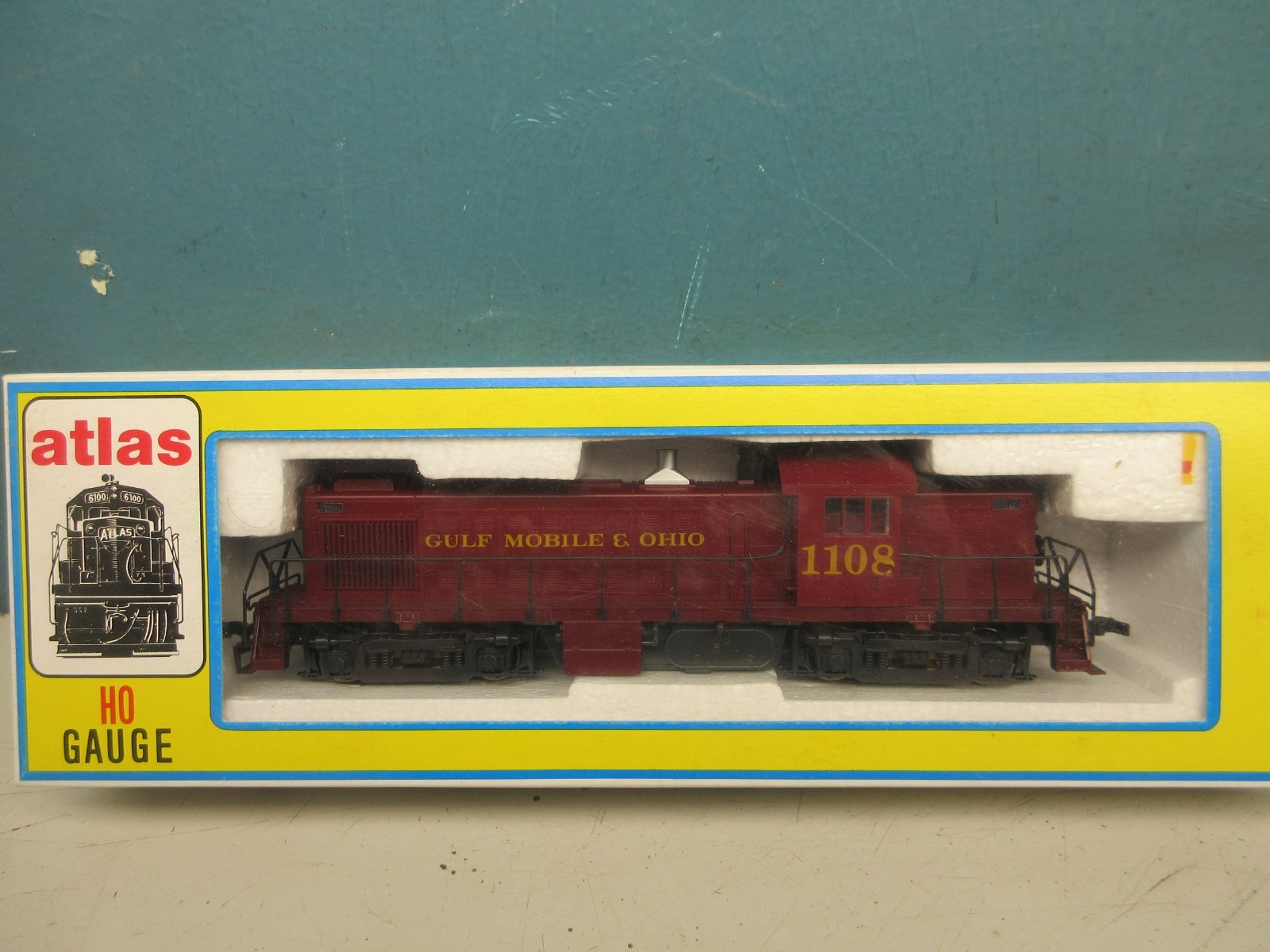 ATLAS ho RS-1 DIESEL LOCOMOTIVE GULF MOBILE & OHIO rd.1108 #8113 powered