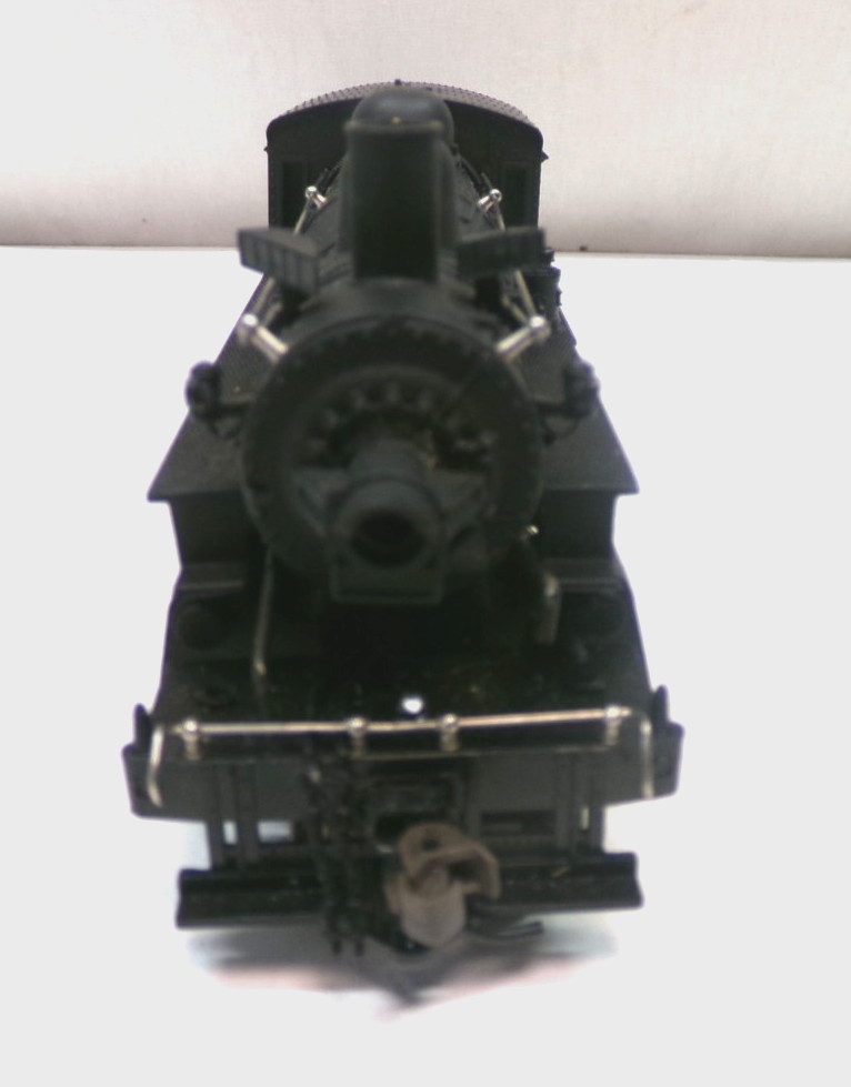 HO gauge Mehano 2-6-0 steam engine (lot A7999)