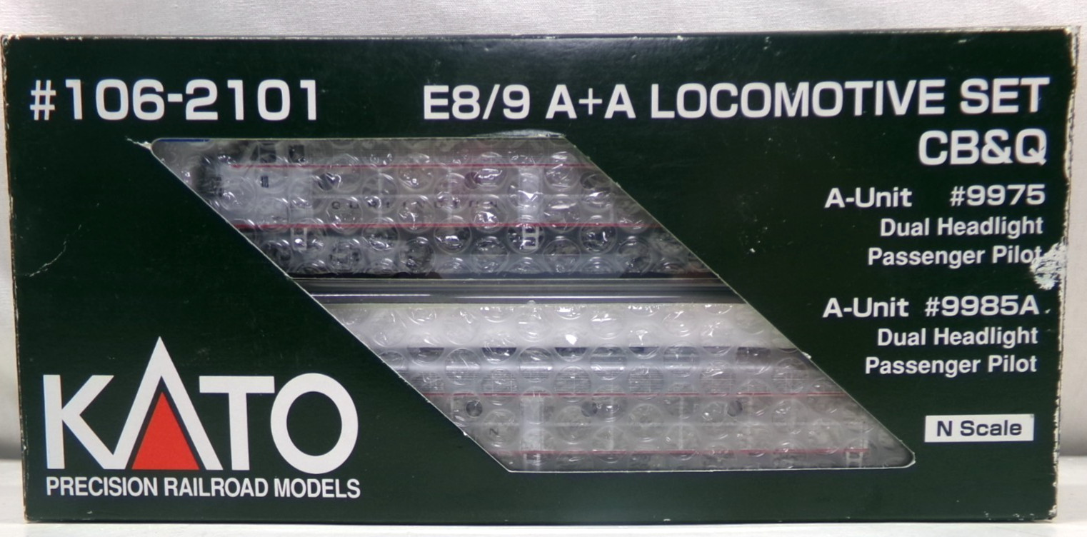 N scale Kato CB&Q E8/9 A+A diesel engine set in original box (lot N128)