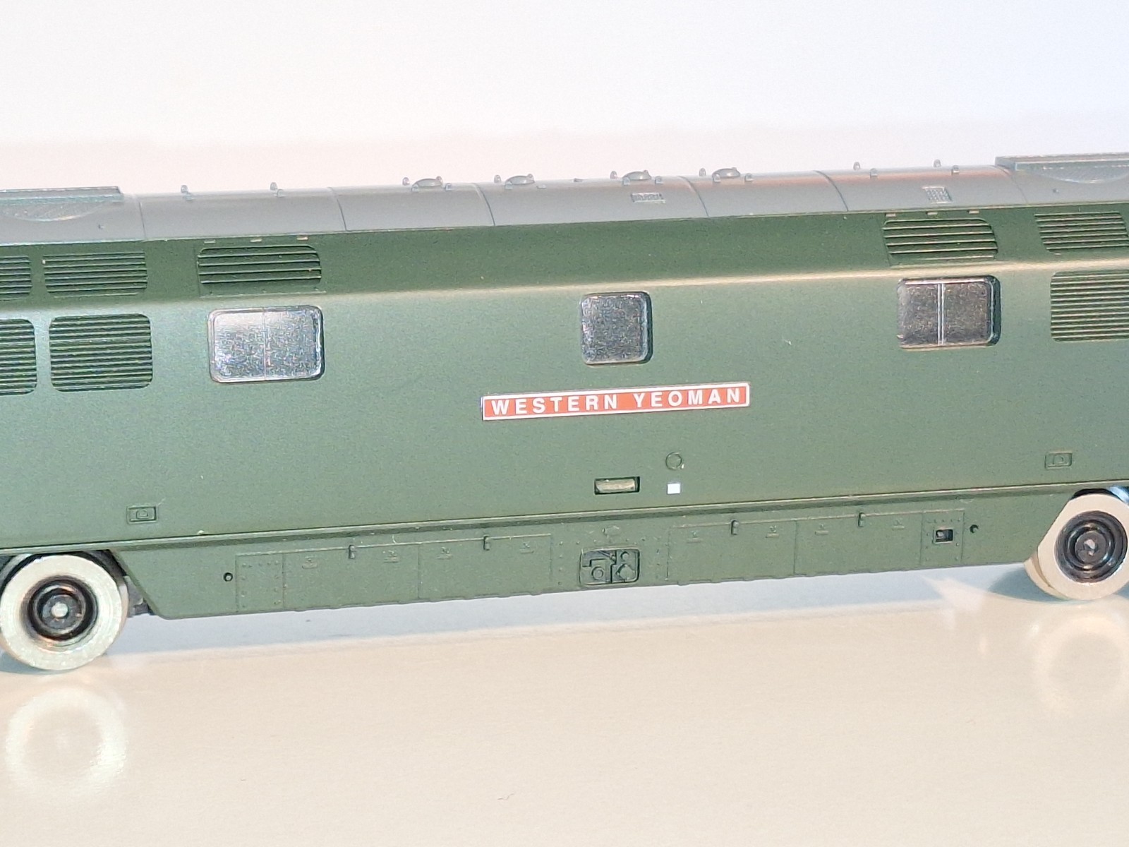 Hornby R319 BR Class 52 Diesel Loco. New Old Stock. Mint Cond. Boxed. OO Scale