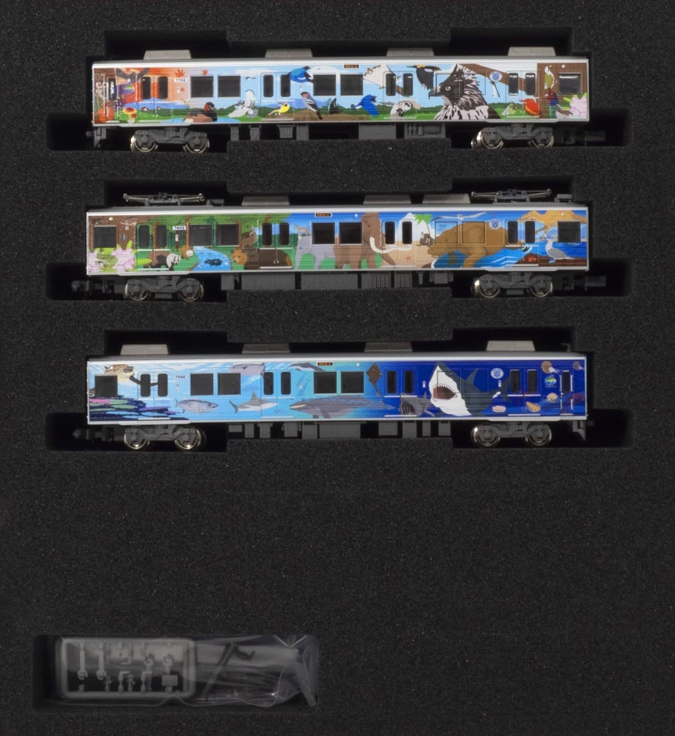 Green Max N Gauge Chichibu Railway 7500 Series Chichibu Geopark Train 3 Car Set