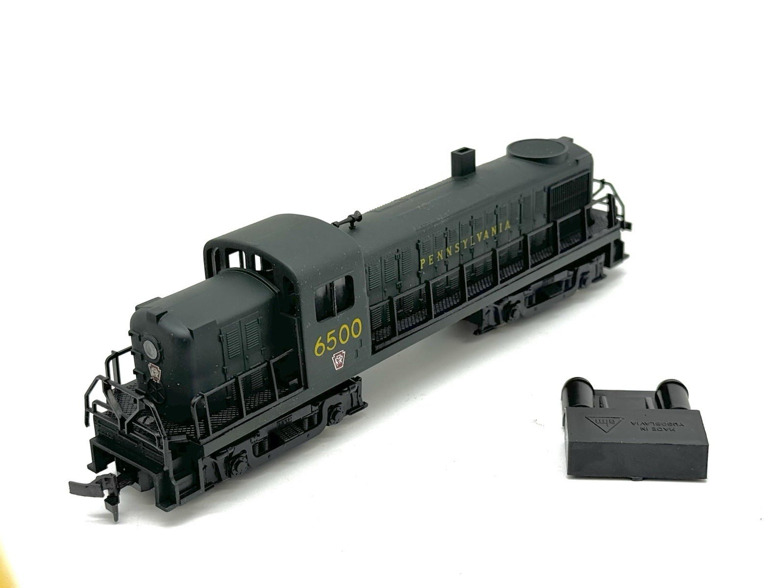 Vintage AHM 5131 BD Pennsylvania Railroad ALCO RS-2 Locomotive 6500 HO Runs!