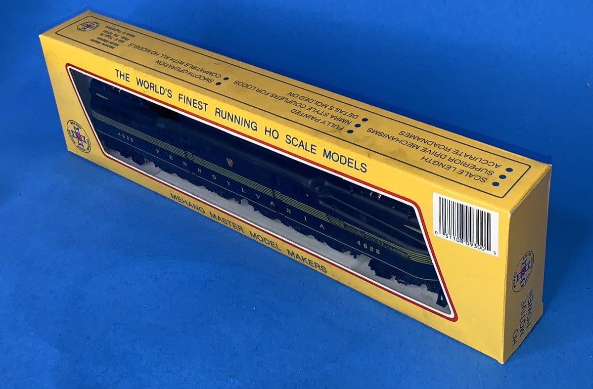 Mehano Pennsylvania Engine #4828 GG-1, In box, Nice condition Black