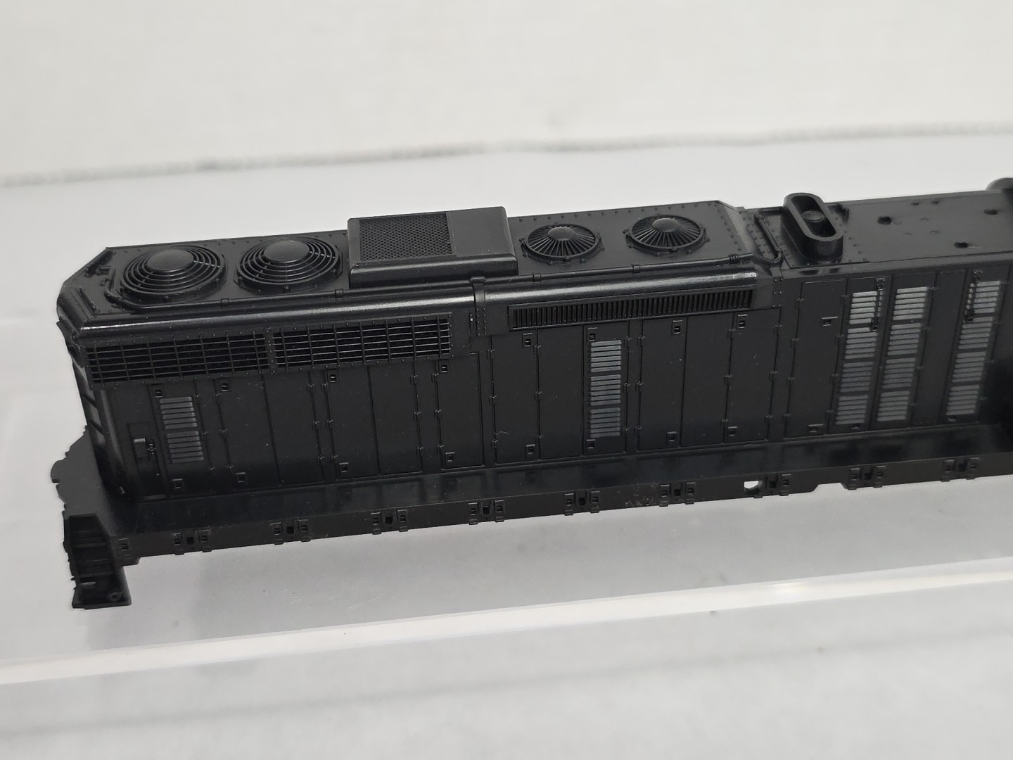 Shell Only* Atlas HO Scale SD24 Diesel Locomotive Undecorated LN Austria Roco(2)