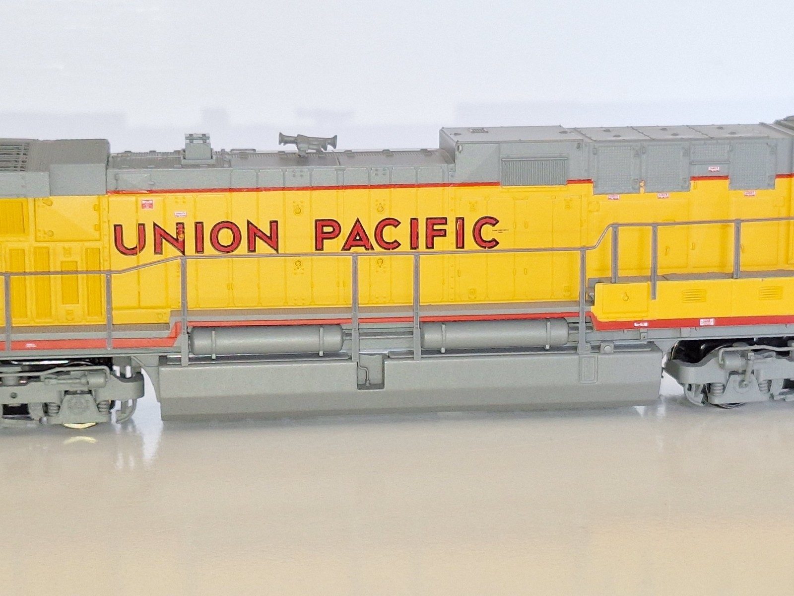 Broadway Ltd DCC & Sound, Union Pac.GEAC6000CW 7554. Excell cond.HO scale.Boxed