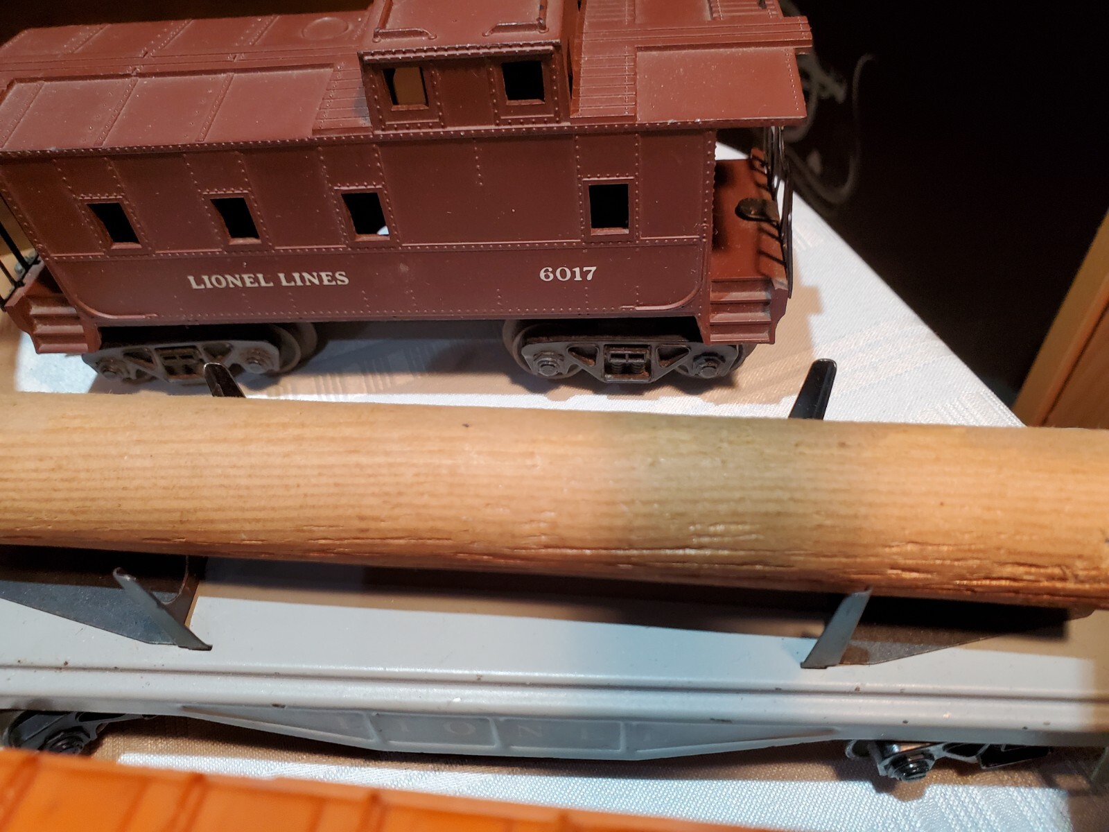LIONEL POSTWAR 2037/6026W SET