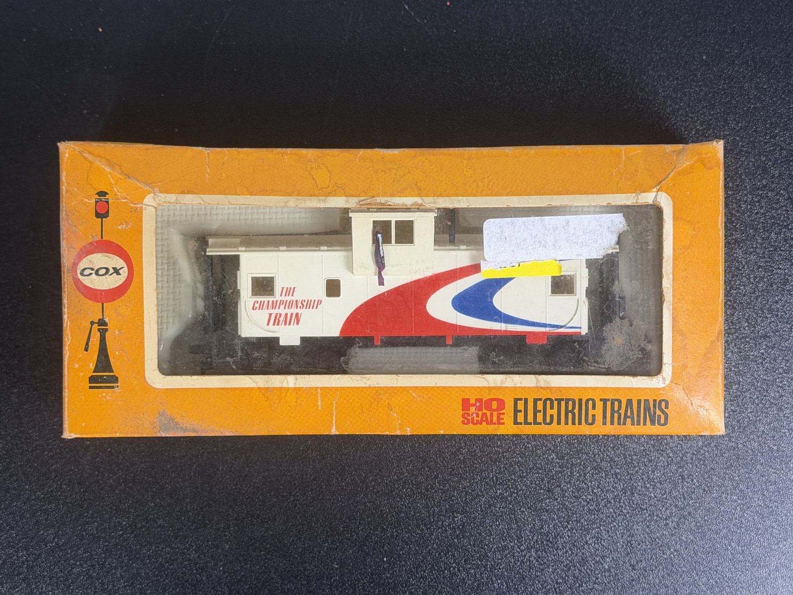 NEW COX HO Scale Championship Trails GP-9 Locomotive & Caboose No. 6113-7 VTG