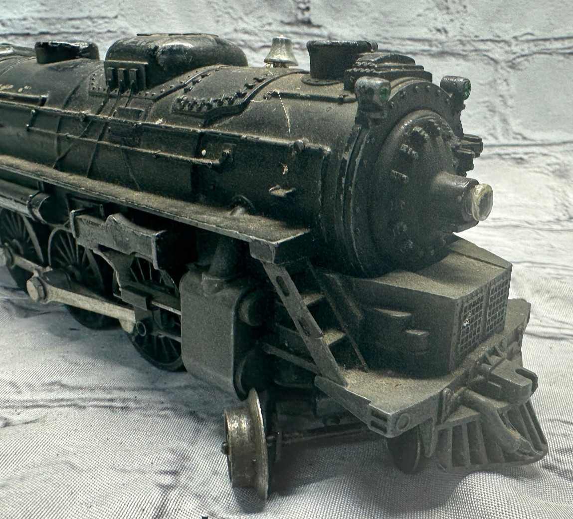intage Lionel Lines 2026 Steam Locomotive Engine 2-6-2 O Gauge Postwar Train die