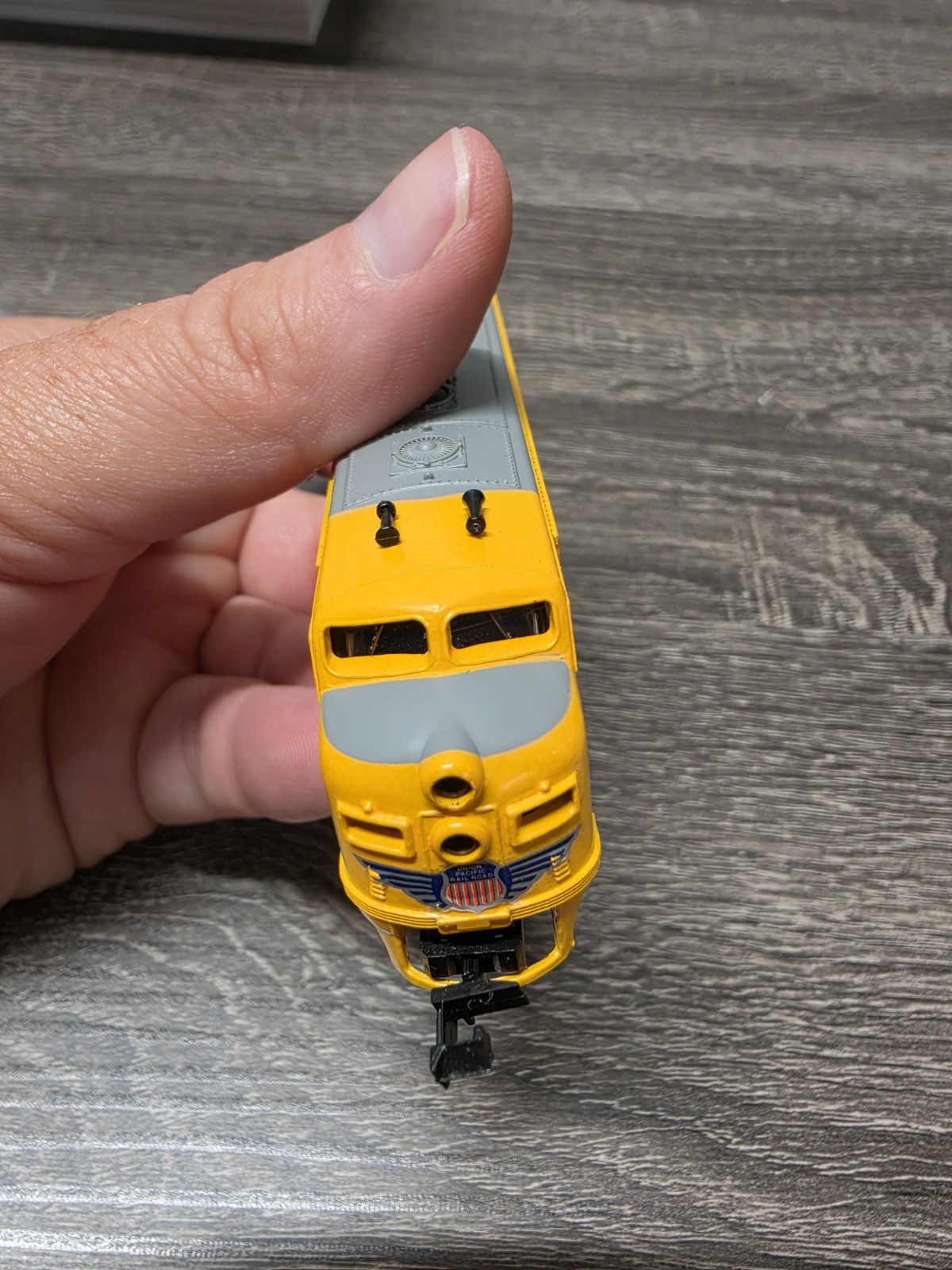Life Like Ho Scale Union Pacific F7- #1400 Diesel Locomotive Tested
