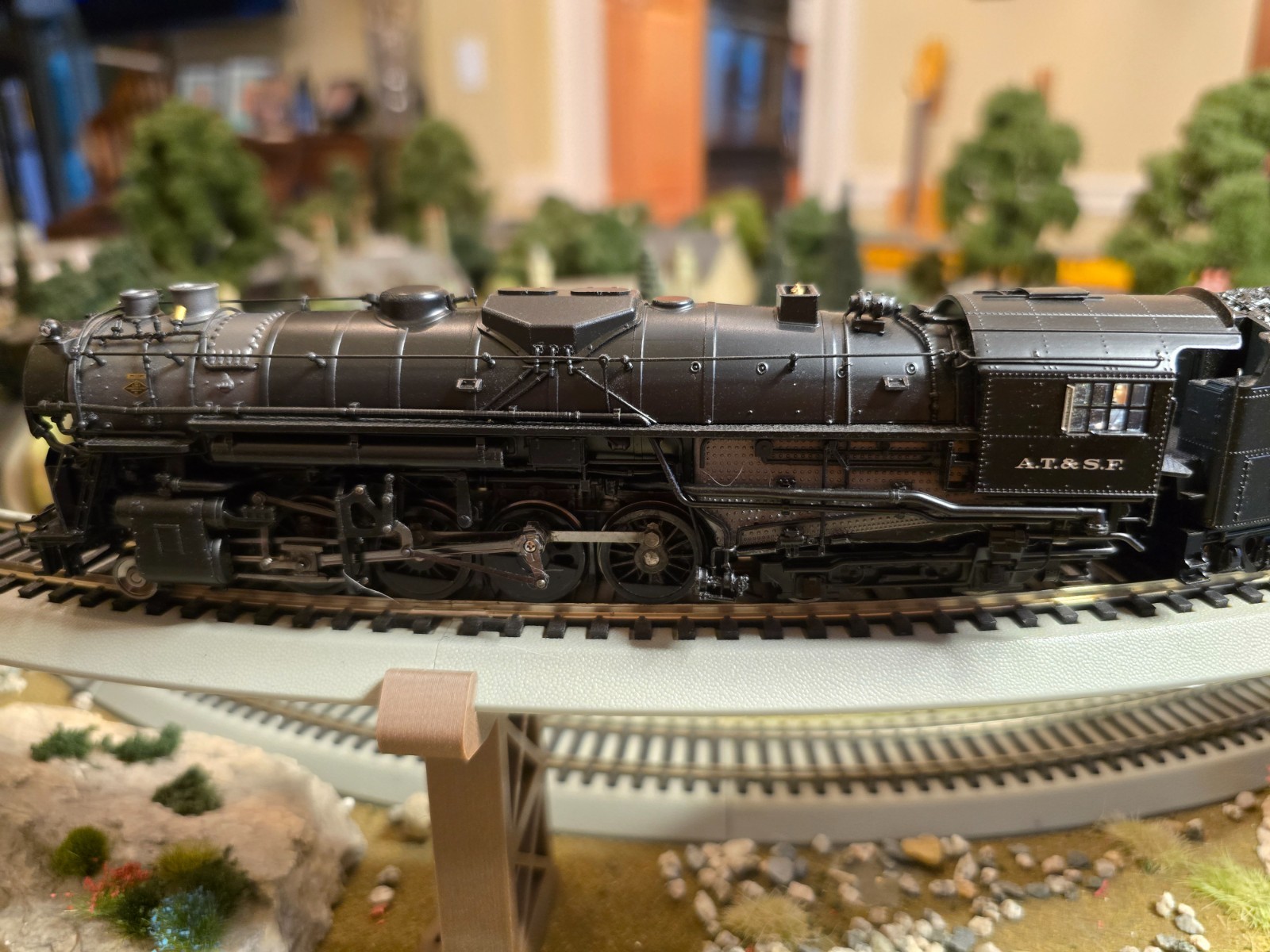 BLI7892 ATSF 2-8-4 Berkshire, T1a #4195, 4-axle Tender, DCC/Sound/Smoke Paragon4