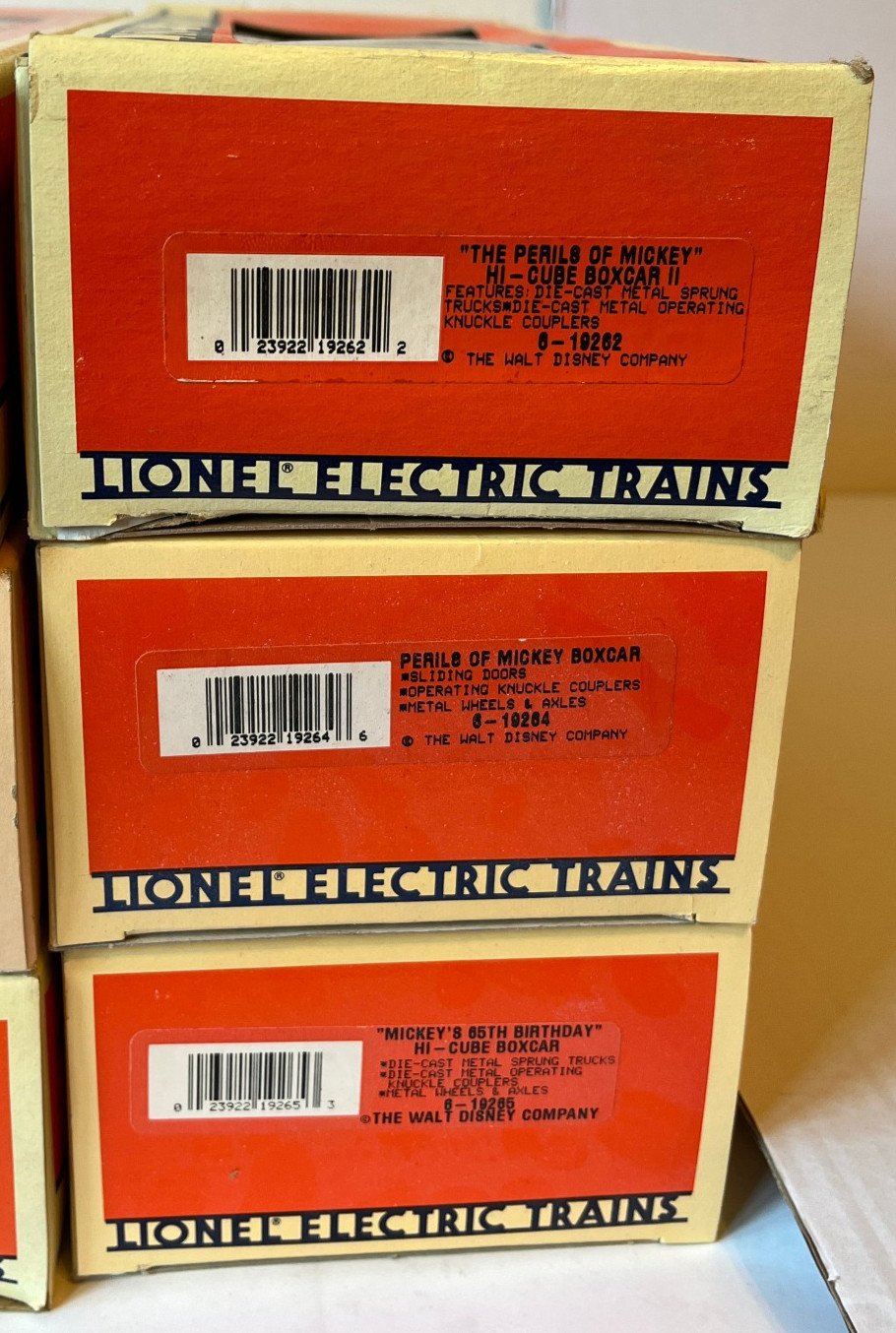 Lionel Disney 1992-1995 Mickey Mouse Express 11-Piece Train Set – New Never Run