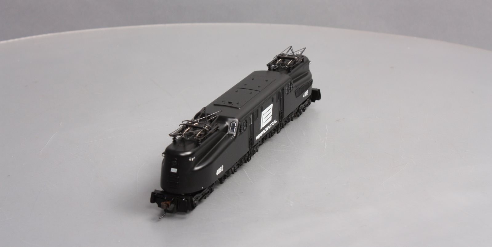 Bachmann 65205 HO Penn Central GG-1 Electric Locomotive DCC Ready #4882