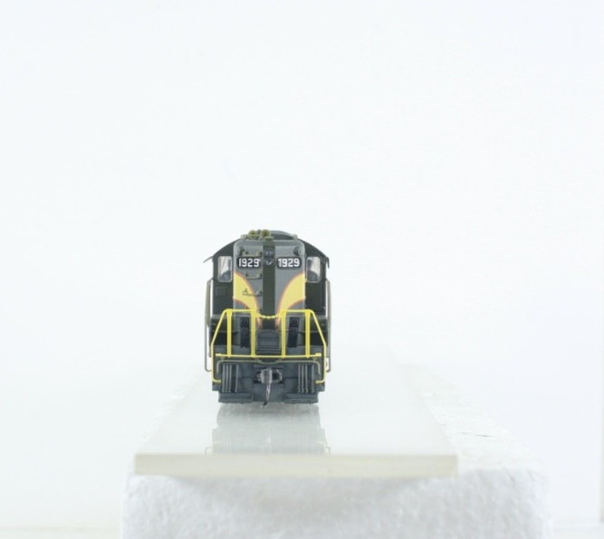 HO Scale Proto 2000 21646 Seaboard GP9 Ph III Diesel Weathered SAL 1929