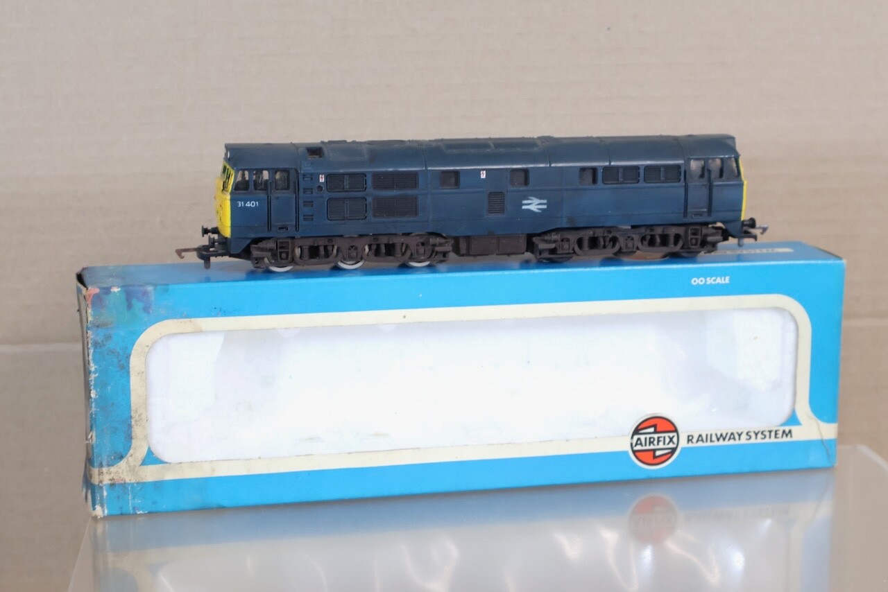 AIRFIX 54100 WEATHERED BR BLUE A1A-A1A CLASS 31/4 DIESEL LOCOMOTIVE 31401 oj