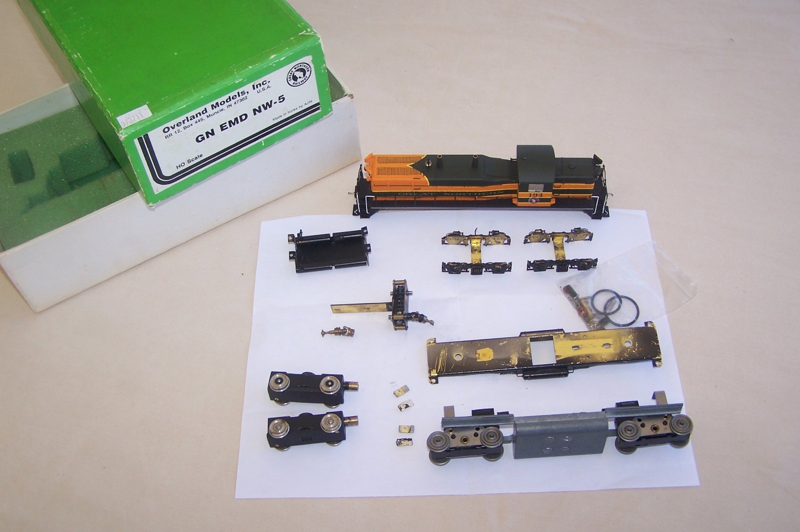 OMI Overland Great Northern GN EMD NW-5 Brass Diesel Locomotive-HO scale PROJECT