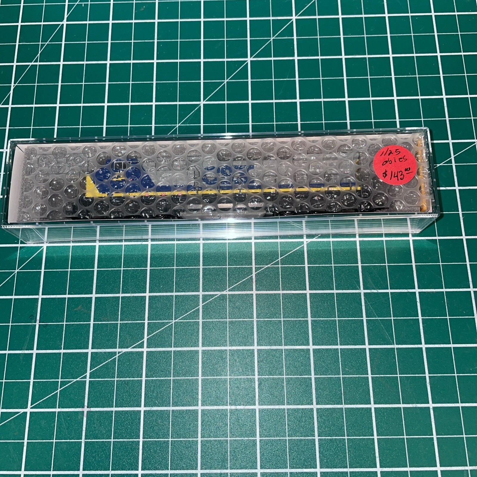 New! N-Scale Kato 176-7043 AC4400CW CSX #77 DC $143.00 Make offer