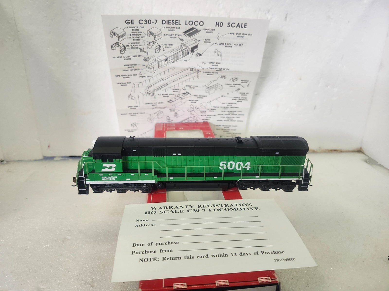 ATLAS TESTED HO BURL/NORTH. C30-7 ROAD 5004 REVERSING LIGHTS KD’S BONUS DONATIO