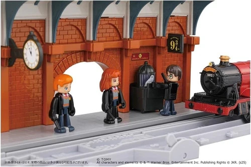 Plarail Harry Potter Hogwarts Express Train Model Toy Set Takara Tomy 2025 Japan